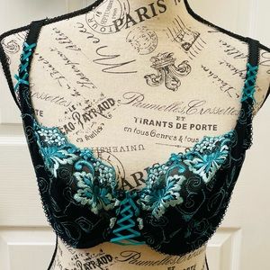 Fredericks of Hollywood embroidered floral bra